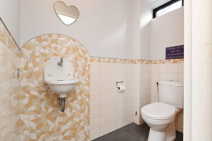 Photo 14 of Julianalaan 5