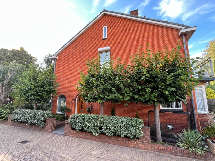 Photo 36 of Julianalaan 5