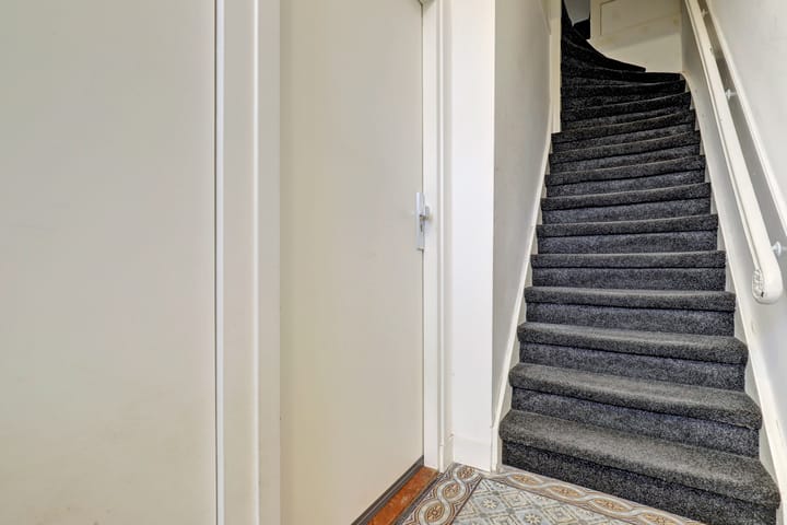 Photo 6 of Dominicanenstraat 151