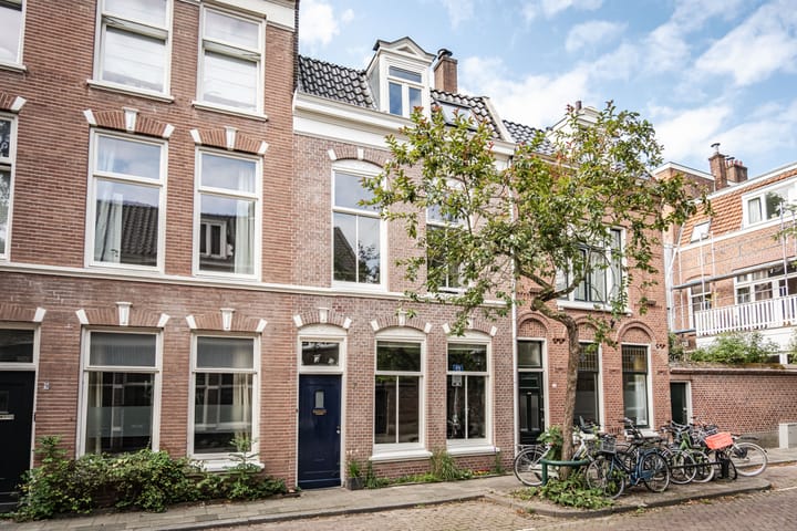 Looierstraat 7