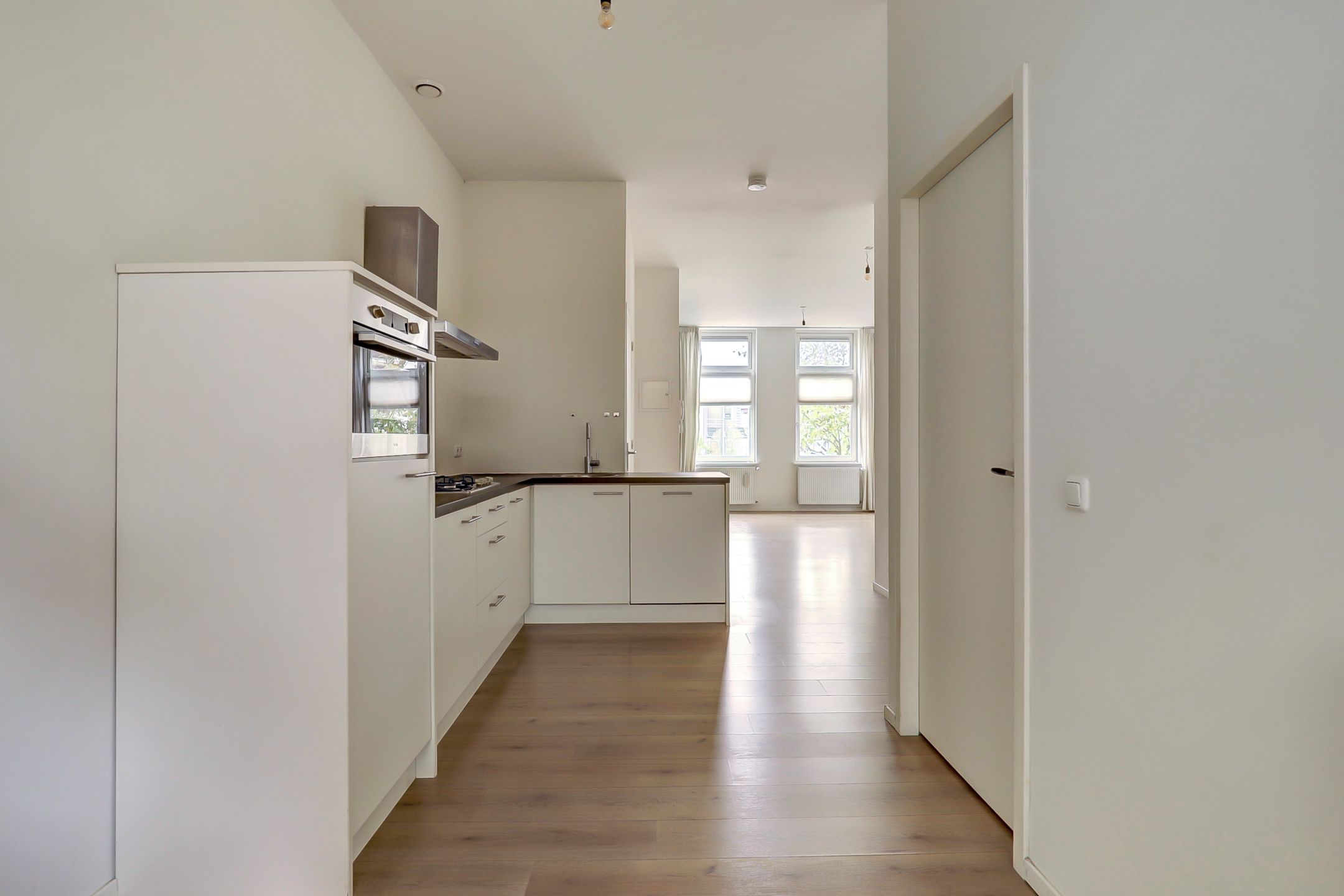 Photo 15 of Dominicanenstraat 151