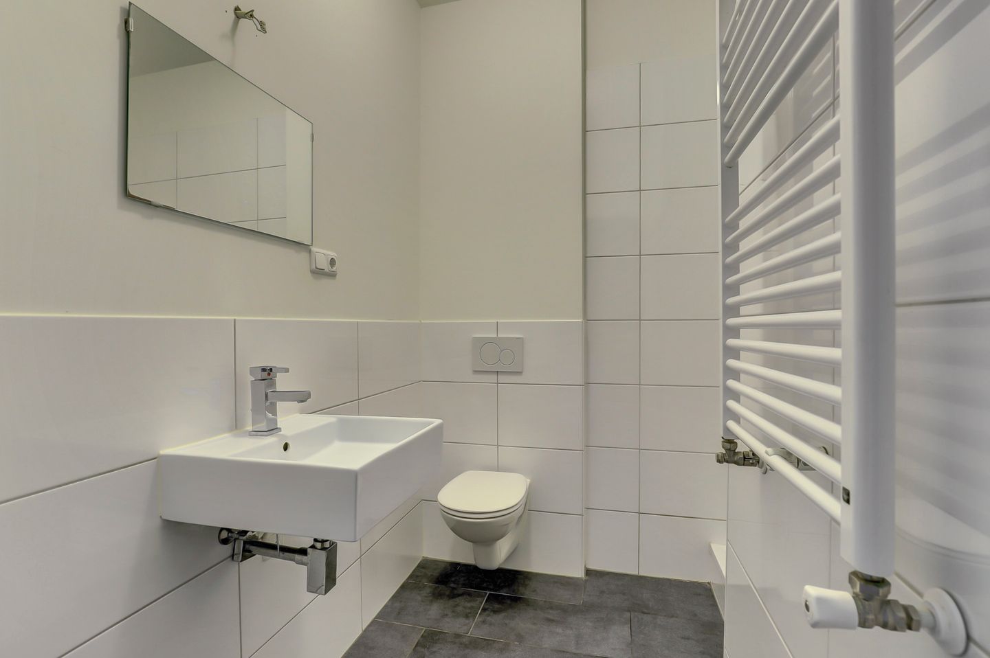 Photo 20 of Dominicanenstraat 151