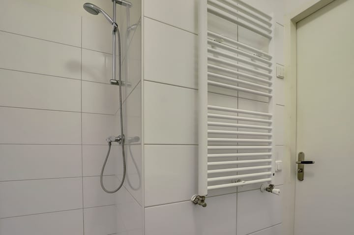 Photo 21 of Dominicanenstraat 151