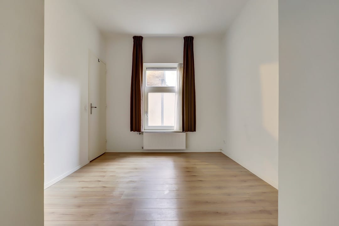 Photo 28 of Dominicanenstraat 151