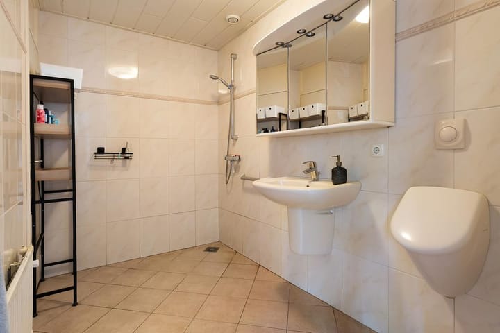 Foto 19 van Piksenweg 10-B