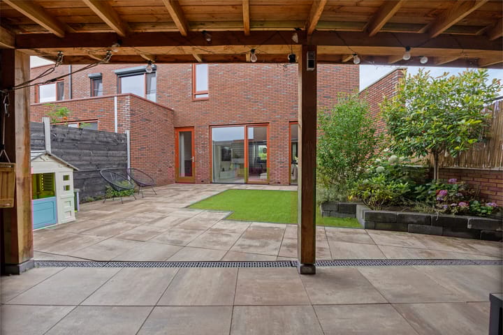 Photo 31 of Musicalstraat 66