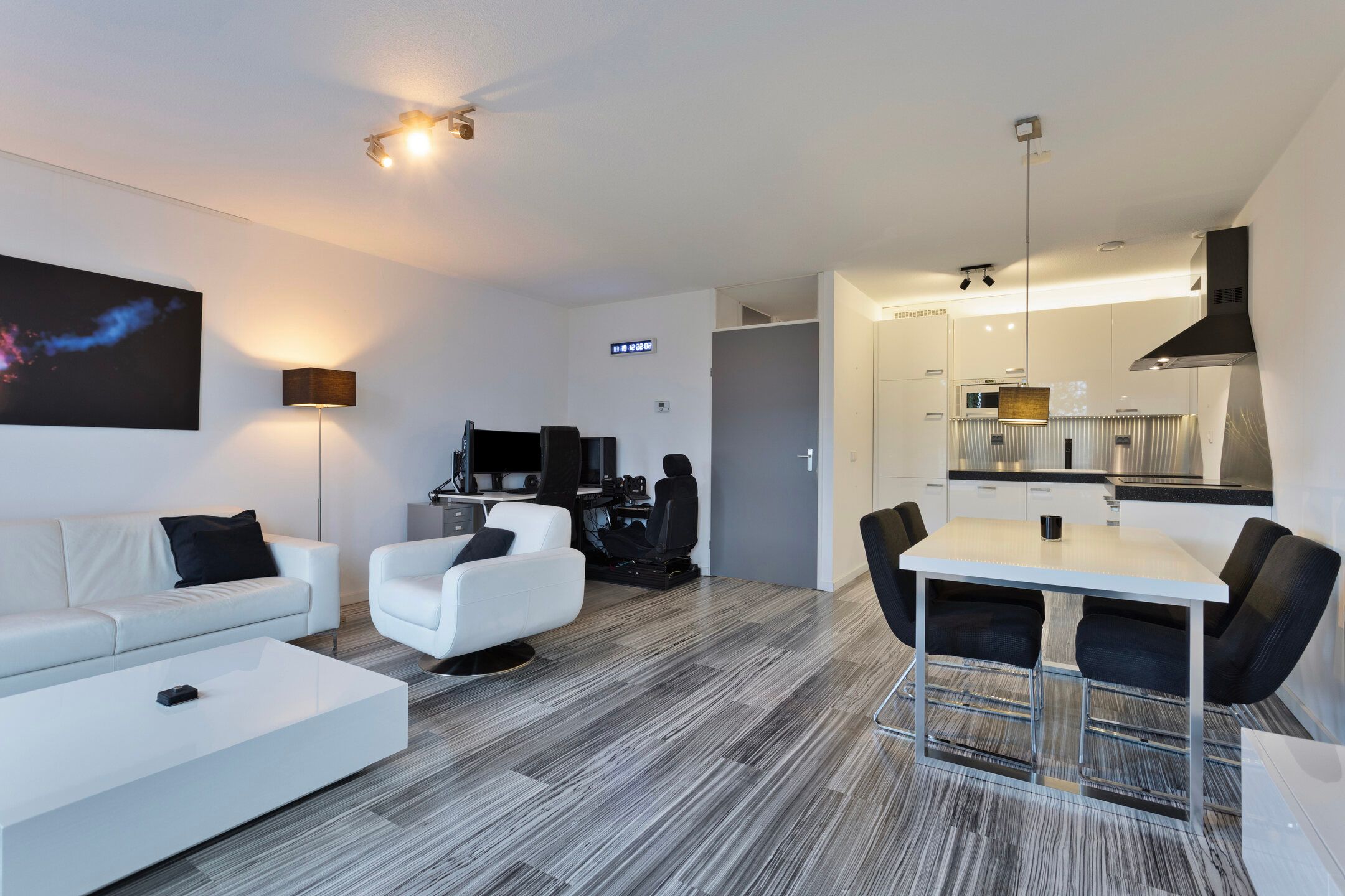 Photo 9 of Brandaris 73