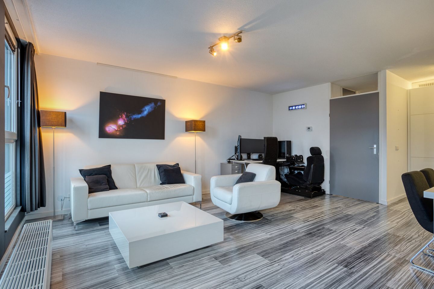 Photo 10 of Brandaris 73