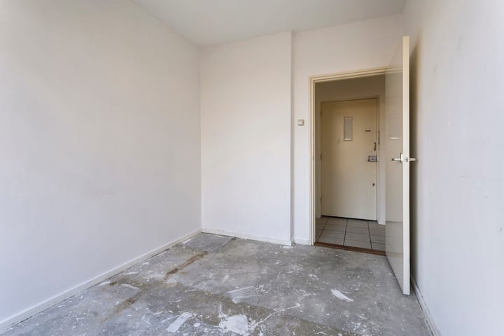 Photo 19 of Van Galenstraat 63-2