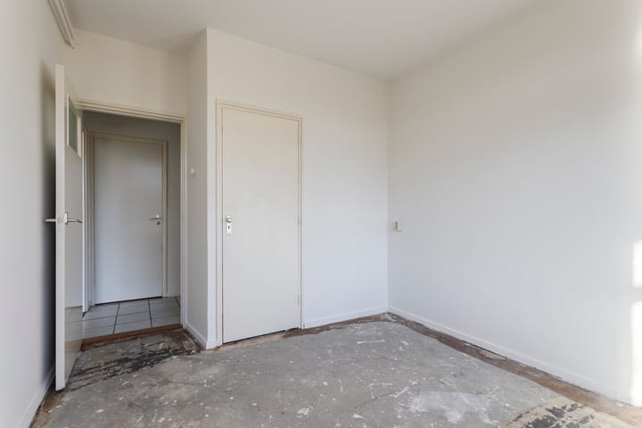 Photo 22 of Van Galenstraat 63-2