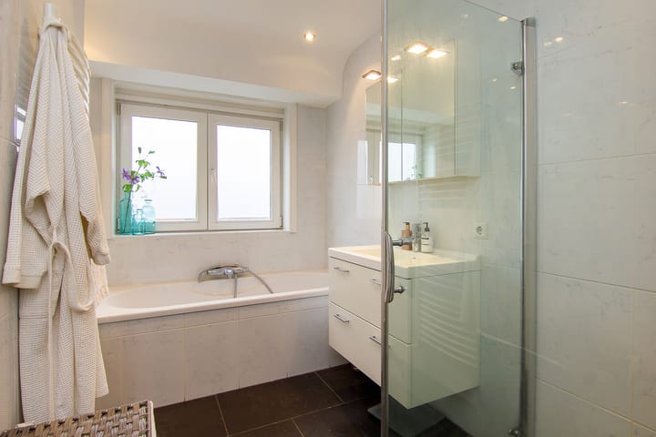 Photo 32 of Rollandslaan 72