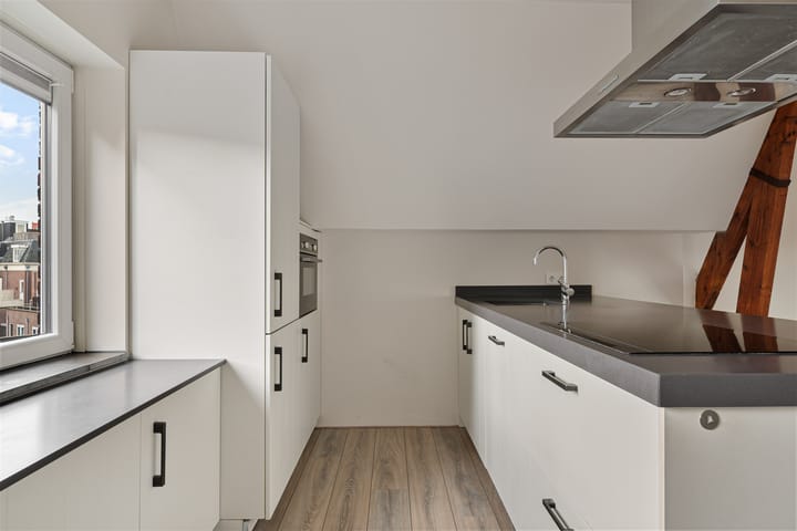 Photo 13 of Zuiderkerkstraat 18-B