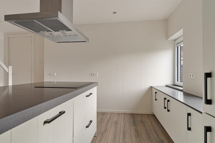 Photo 15 of Zuiderkerkstraat 18-B