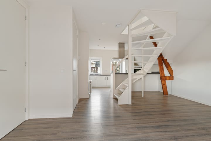 Photo 17 of Zuiderkerkstraat 18-B