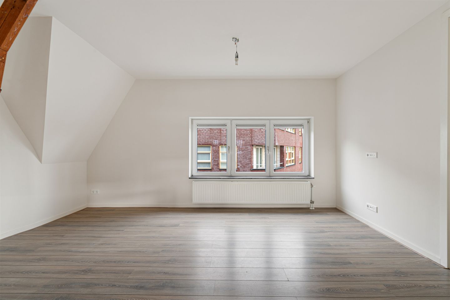 Foto 19 van Zuiderkerkstraat 18-B