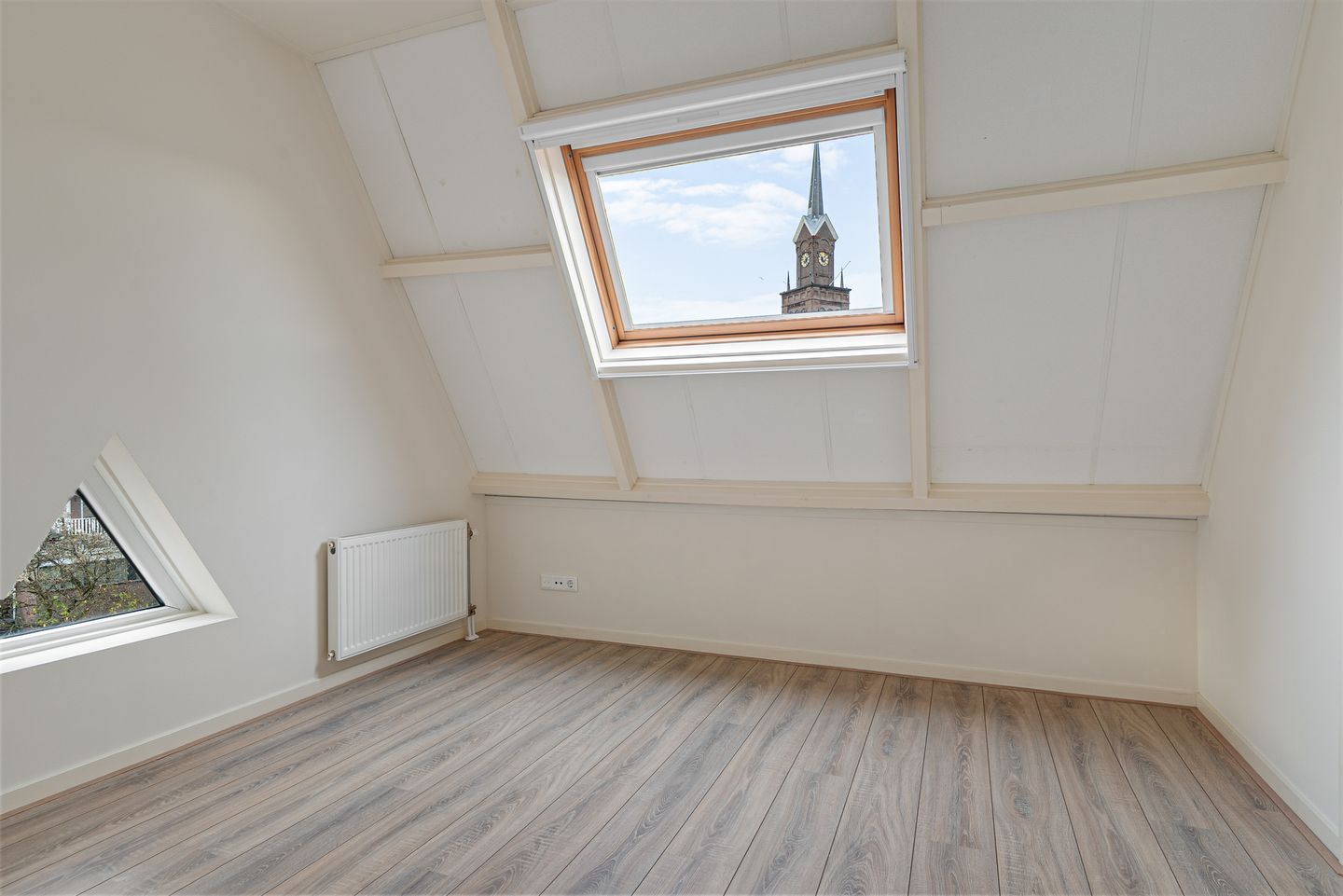 Foto 29 van Zuiderkerkstraat 18-B