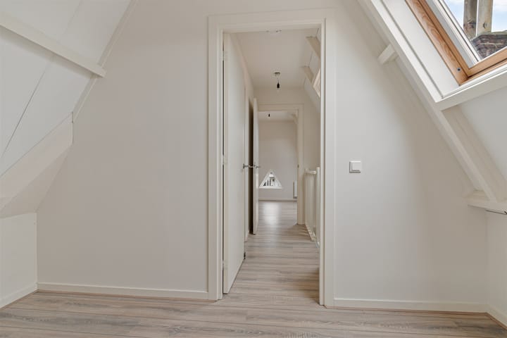 Photo 32 of Zuiderkerkstraat 18-B