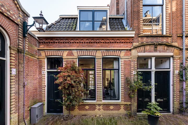 Photo 1 of Teylershofjestraat 8