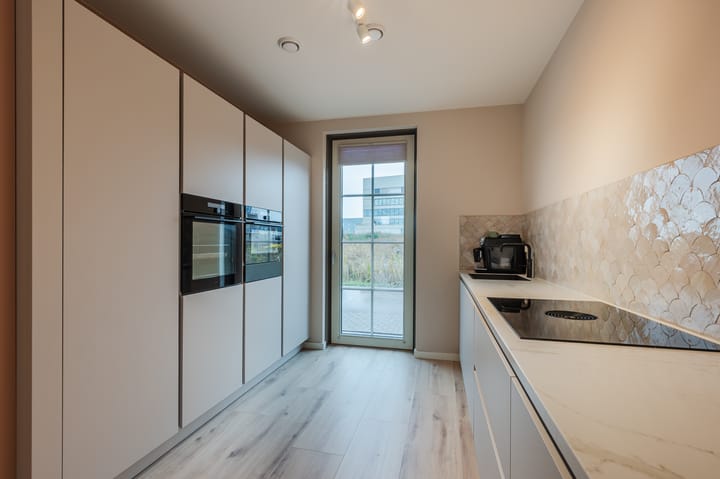 Photo 19 of Rhijnhofweg 22