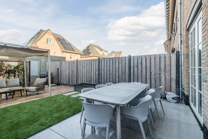 Photo 44 of Rhijnhofweg 22