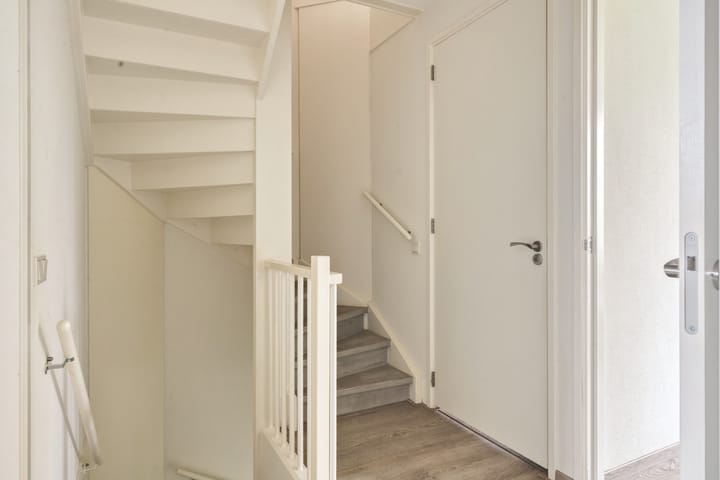 Photo 18 of Herman Broodstraat 7