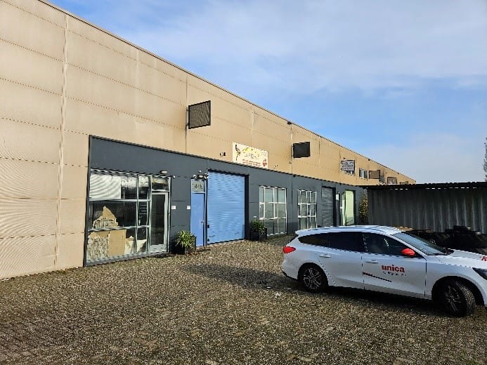 Bekijk foto 3 van Van IJsendijkstraat 144-N