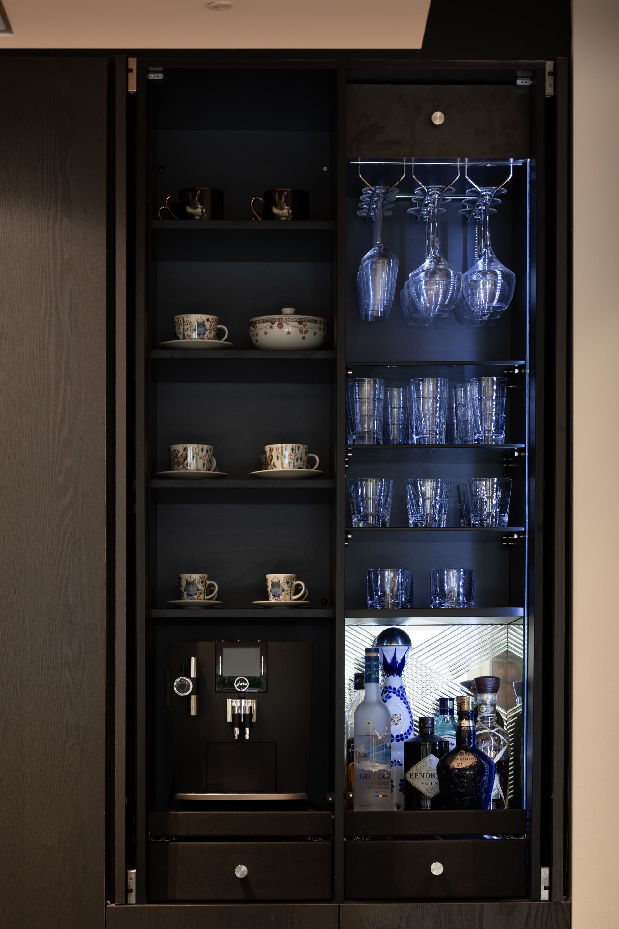 Photo 9 of Pieter de Hoochstraat 5-F