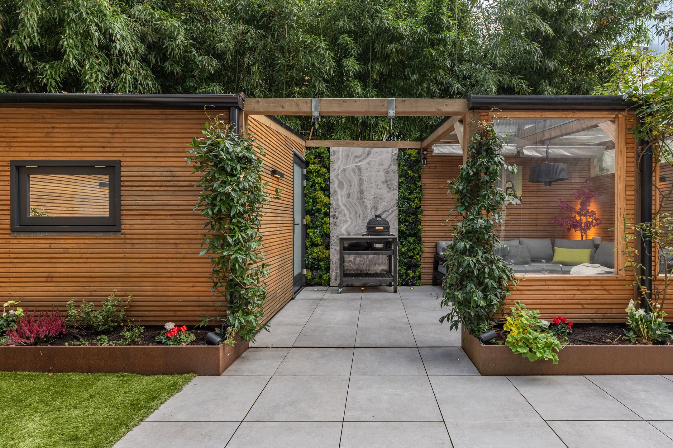 Photo 15 of Pieter de Hoochstraat 5-F