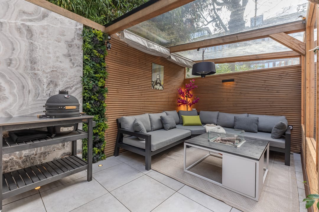 Photo 16 of Pieter de Hoochstraat 5-F