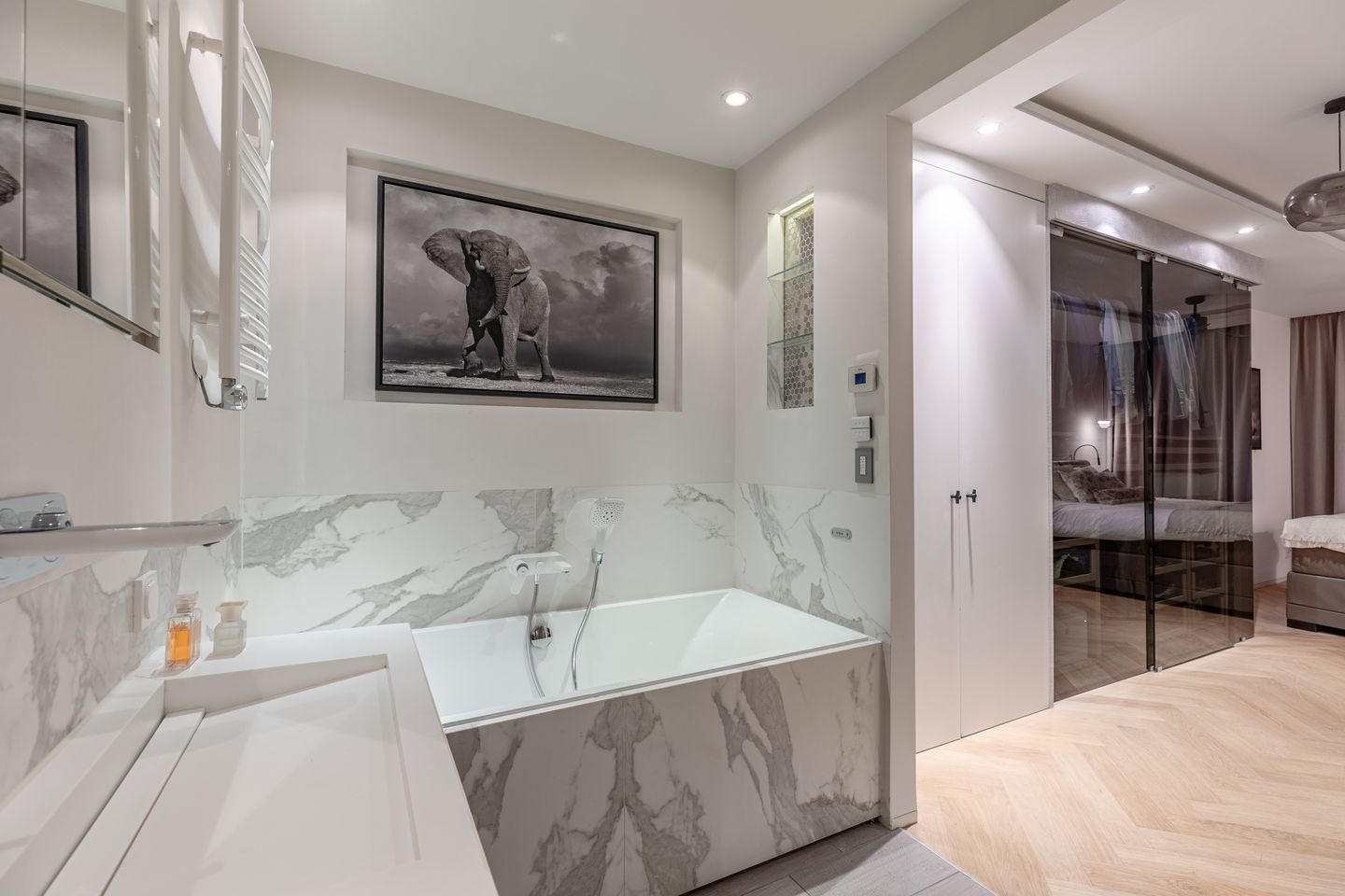 Photo 29 of Pieter de Hoochstraat 5-F