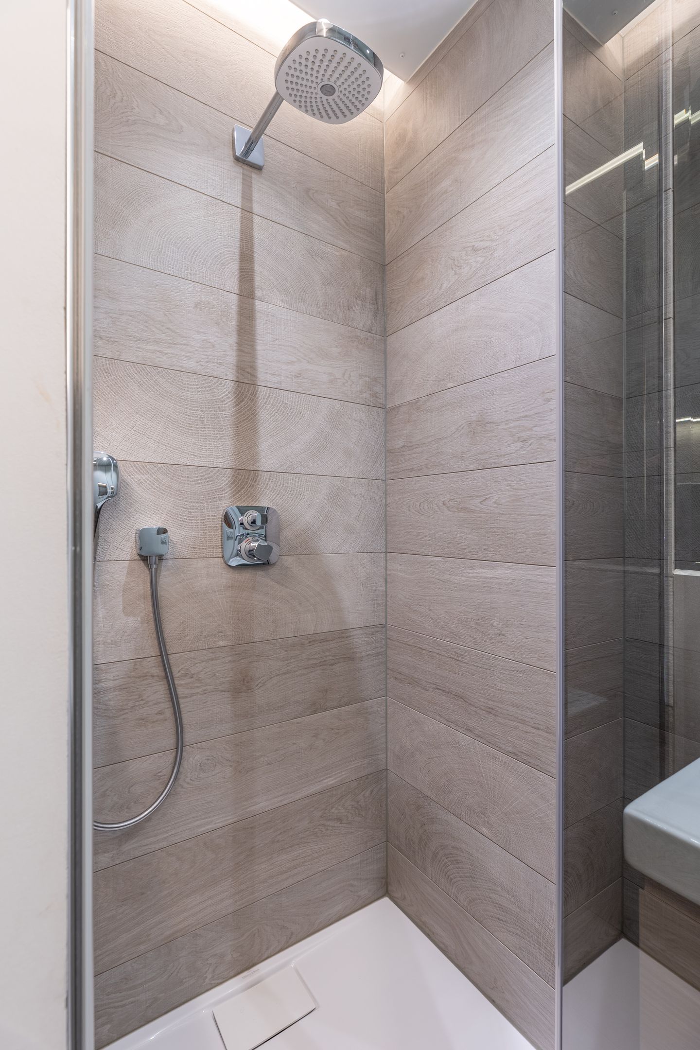 Photo 34 of Pieter de Hoochstraat 5-F