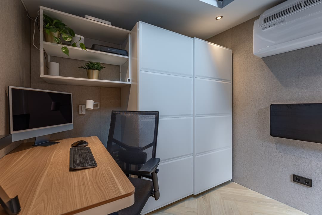 Photo 37 of Pieter de Hoochstraat 5-F