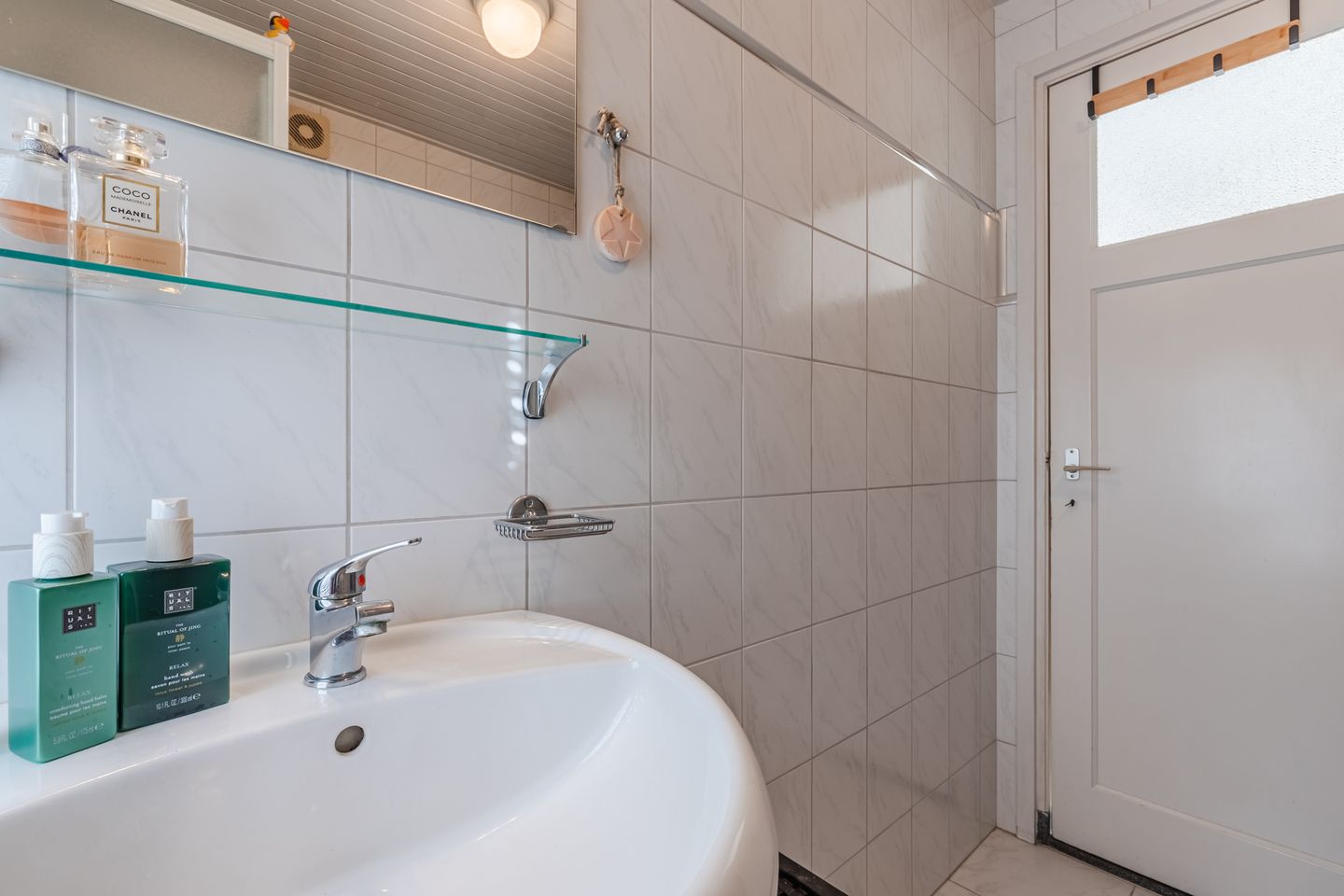 Foto 29 van Baroniestraat 9