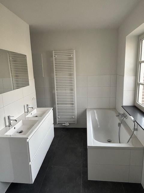 Foto 15 van Honigmannstraat 53