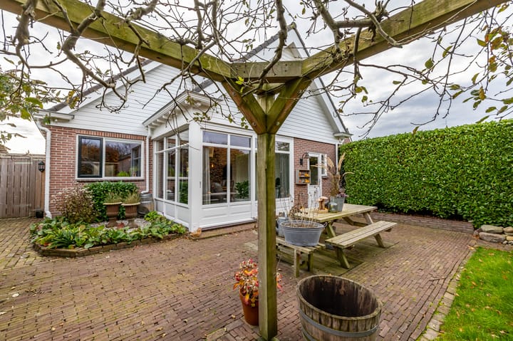 Photo 63 of Nieuweweg 60