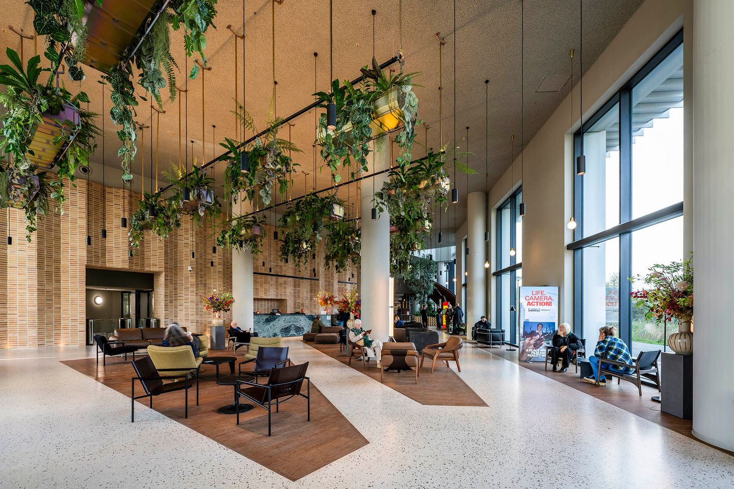 Bekijk foto 3 van Hildegard von Bingenstraat 8