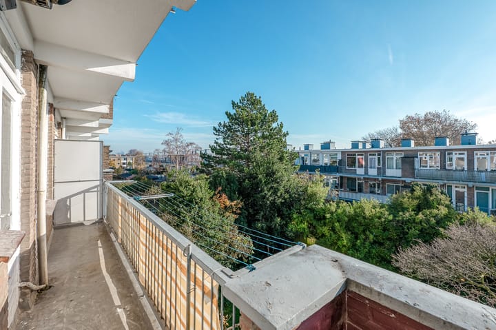 Photo 20 of Veenendaalkade 404