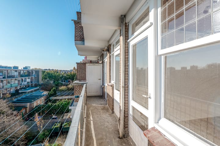 Photo 22 of Veenendaalkade 404