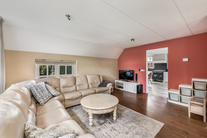 Foto 4 van de Stringen 27