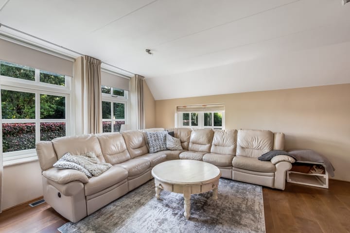 Foto 5 van de Stringen 27