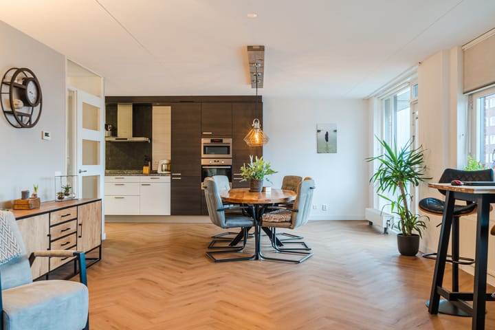 Foto 3 van Dampkring 73