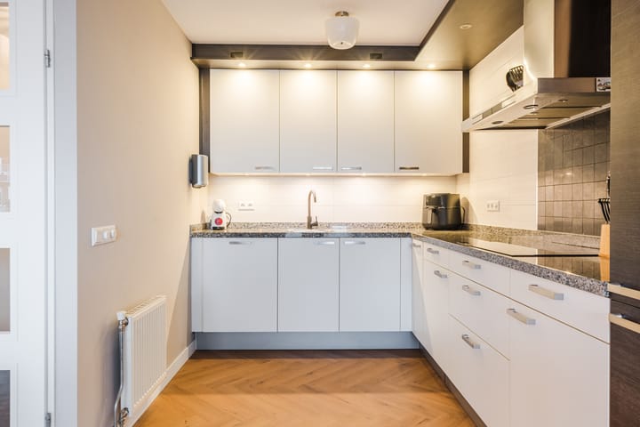 Foto 7 van Dampkring 73