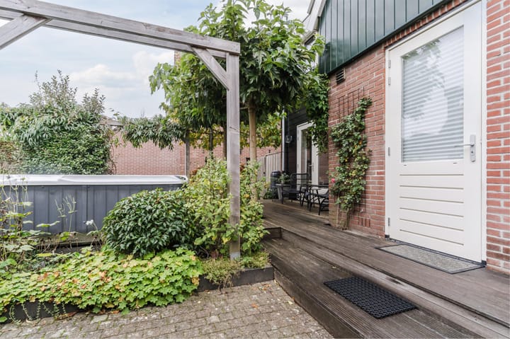 Photo 41 of Hoofdstraat 70