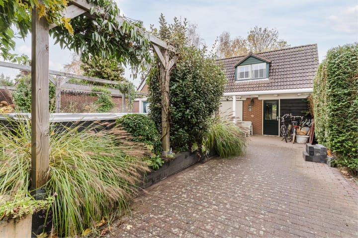 Photo 44 of Hoofdstraat 70