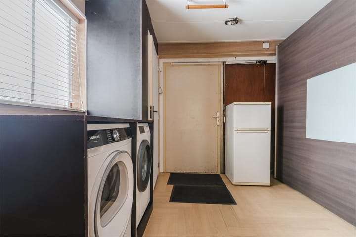 Photo 52 of Hoofdstraat 70