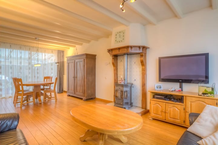 Photo 2 of Geenestraat 101