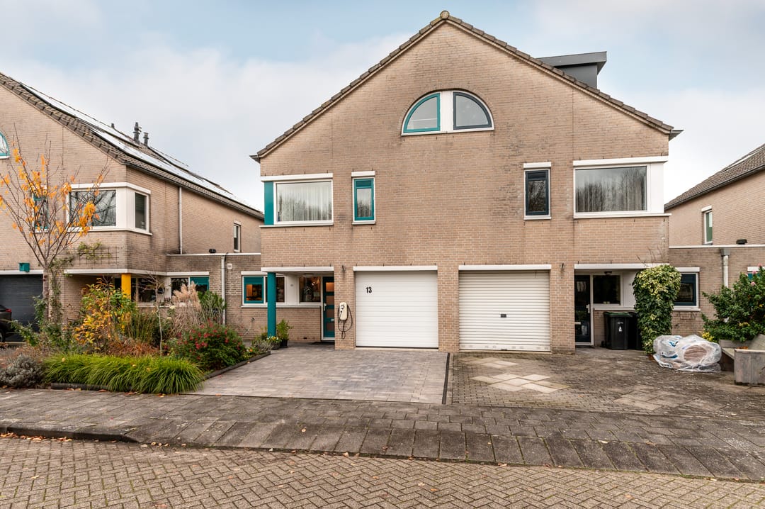 Foto 1 van Petuniastraat 13