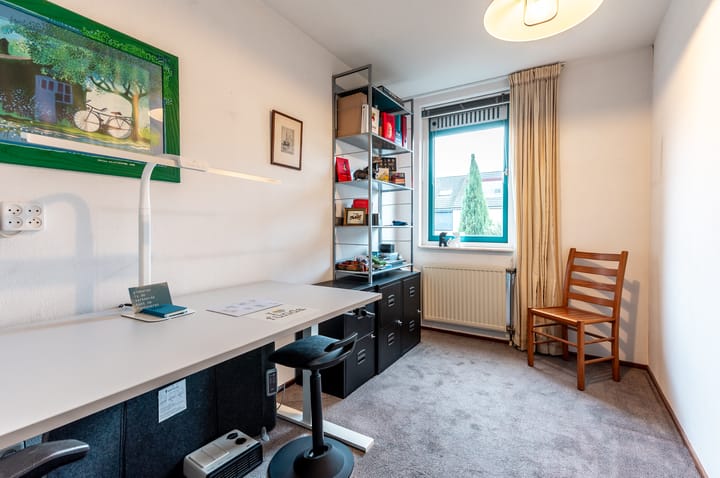 Photo 19 of Petuniastraat 13