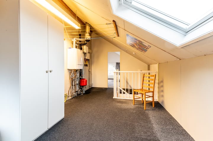 Photo 21 of Petuniastraat 13