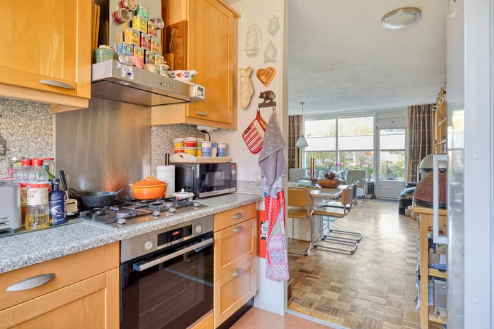 Photo 11 of Anna Bijnsstraat 3